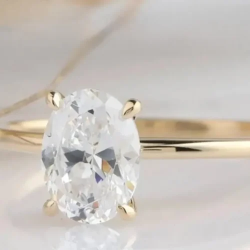 What You Should Know When Buying Moissanite Engagement Rings Online